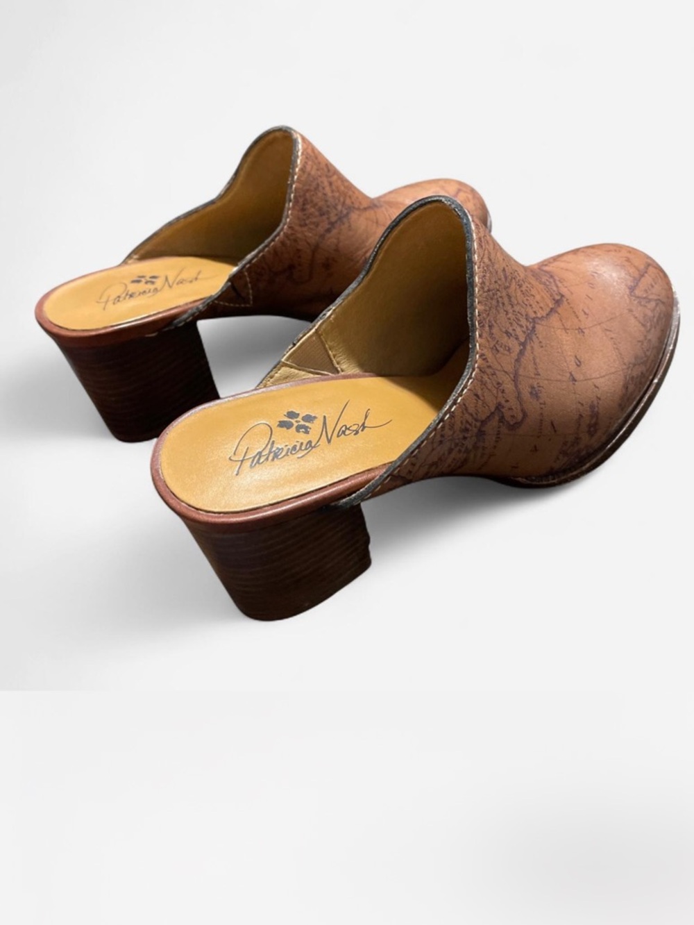 Patricia Nash Wooden Map clogs - Picture 3 of 6